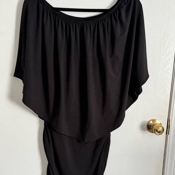 Elegant Black Off-Shoulder Dress – Women’s Size L, Cocktail/Evening Style - Picture 2 of 4